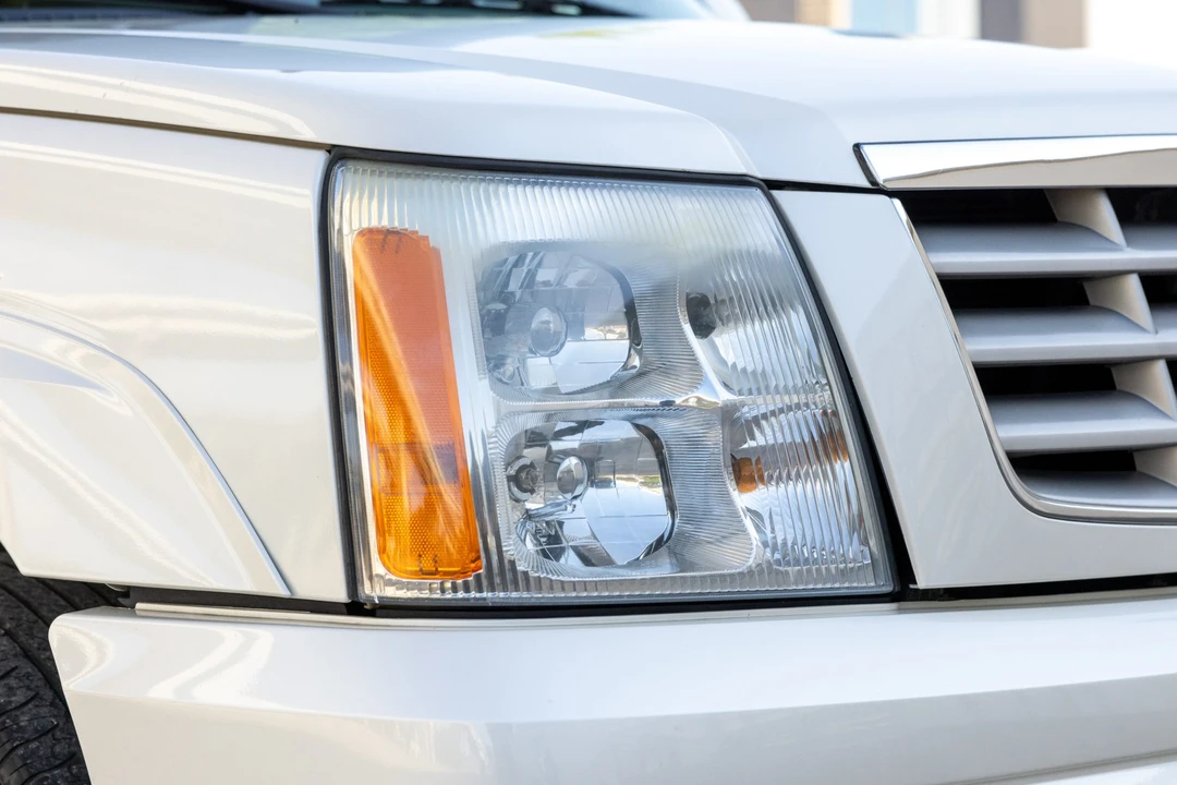 2006 Cadillac Escalade & EXT 2nd Gen - Image 28 of 31