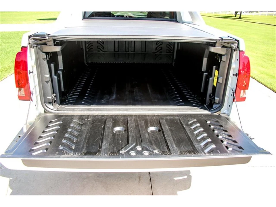 2006 Cadillac Escalade & EXT 2nd Gen - Image 18 of 31
