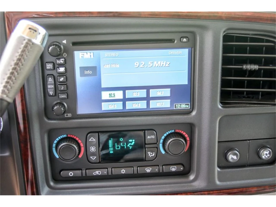 2006 Cadillac Escalade & EXT 2nd Gen - Image 29 of 31