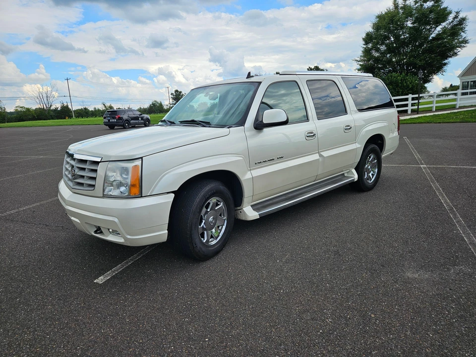 2006 Cadillac Escalade & EXT 2nd Gen - Image 9 of 31