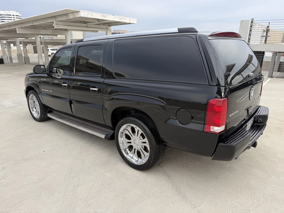 2006 Cadillac Escalade & EXT 2nd Gen - Image 28 of 31