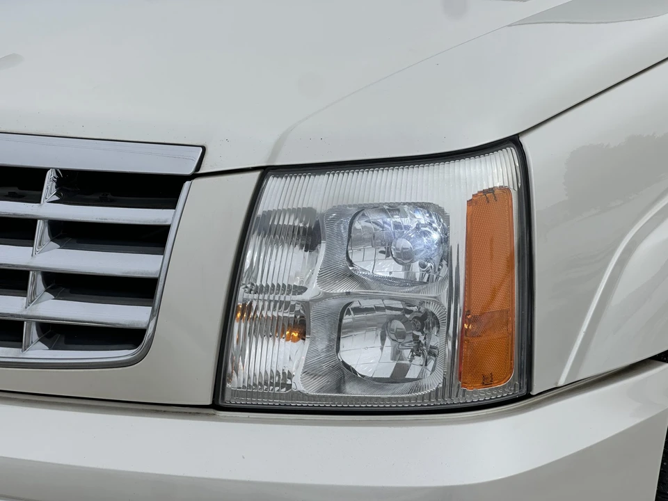 2006 Cadillac Escalade & EXT 2nd Gen - Image 17 of 31