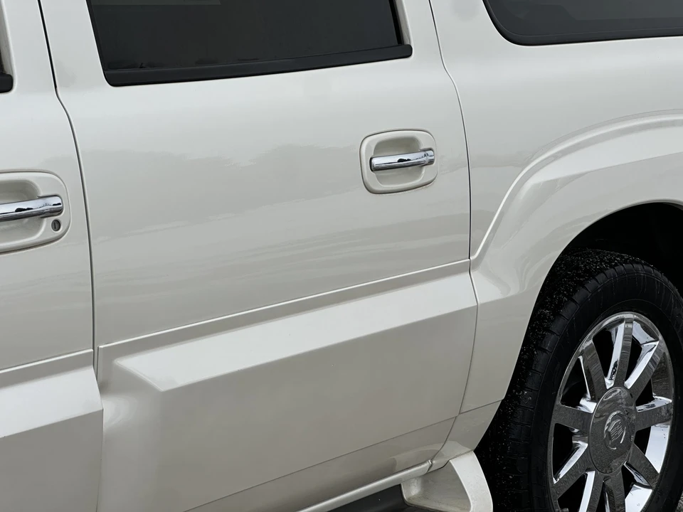 2006 Cadillac Escalade & EXT 2nd Gen - Image 23 of 31