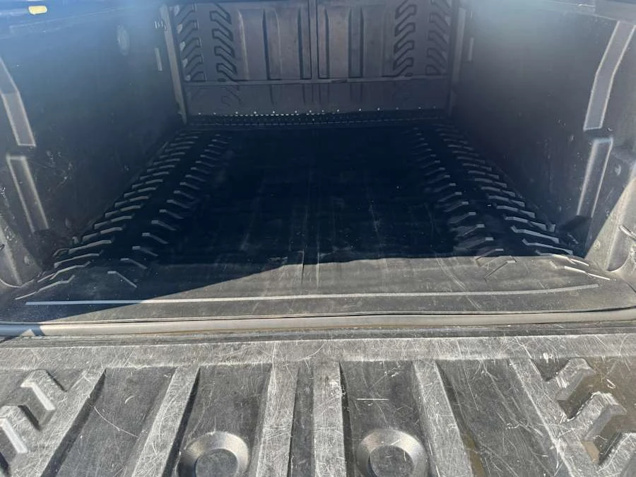 2006 Cadillac Escalade & EXT 2nd Gen - Image 13 of 13