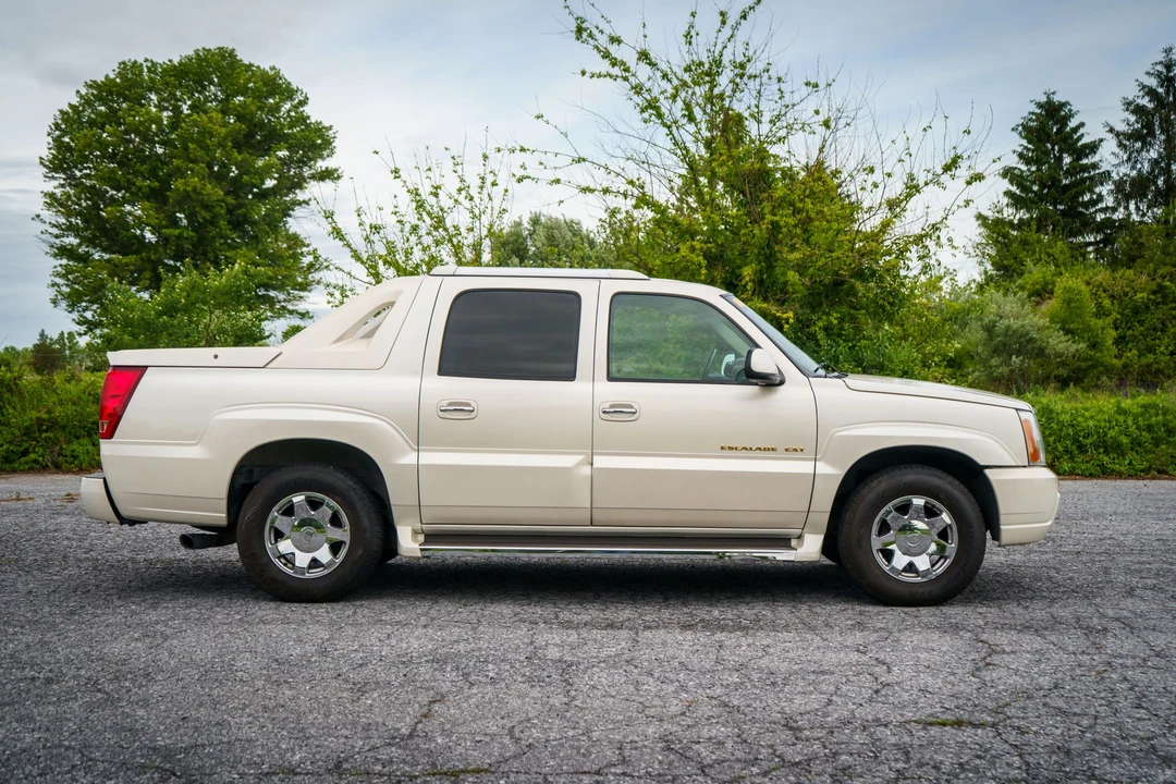 2006 Cadillac Escalade & EXT 2nd Gen - Image 13 of 31