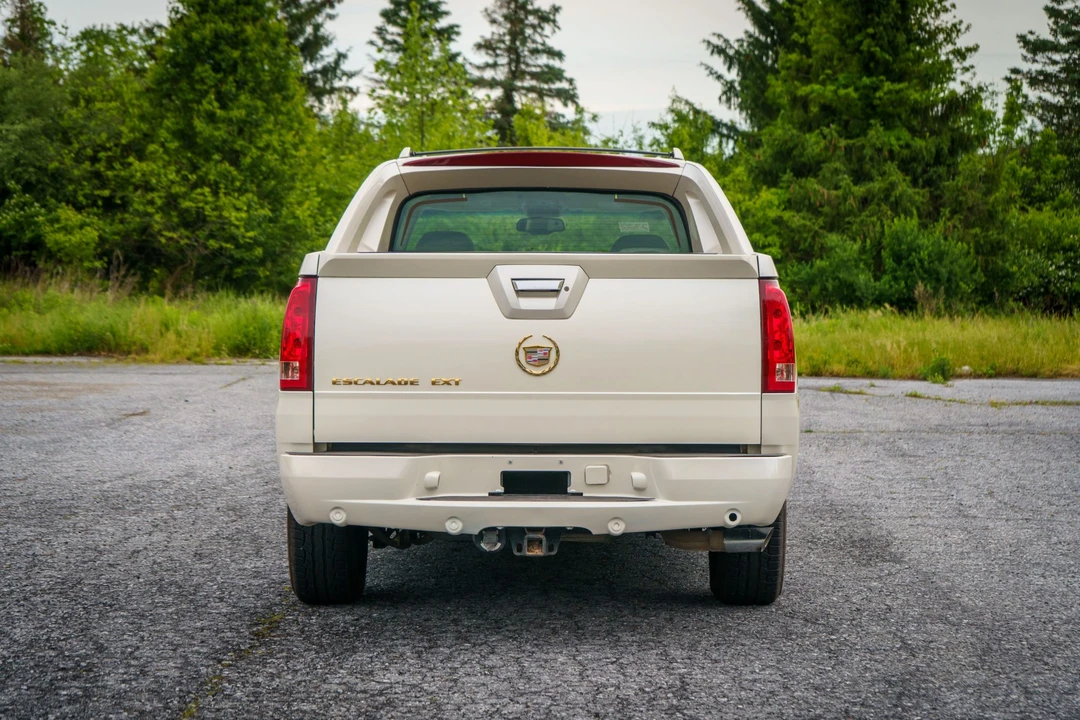 2006 Cadillac Escalade & EXT 2nd Gen - Image 8 of 31