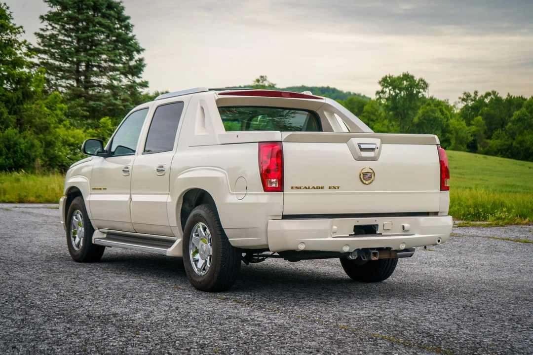 2006 Cadillac Escalade & EXT 2nd Gen - Image 7 of 31