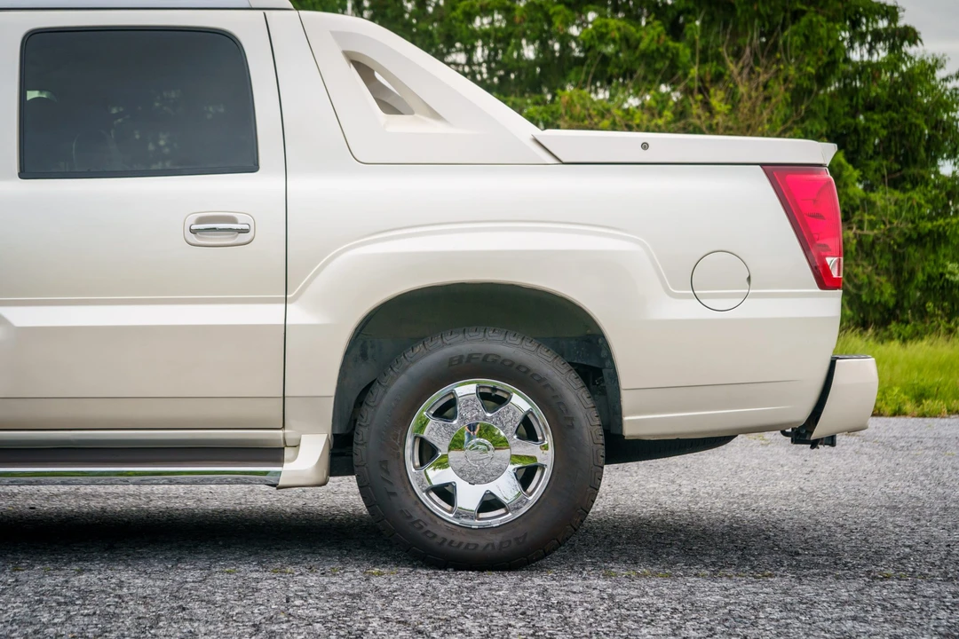 2006 Cadillac Escalade & EXT 2nd Gen - Image 23 of 31