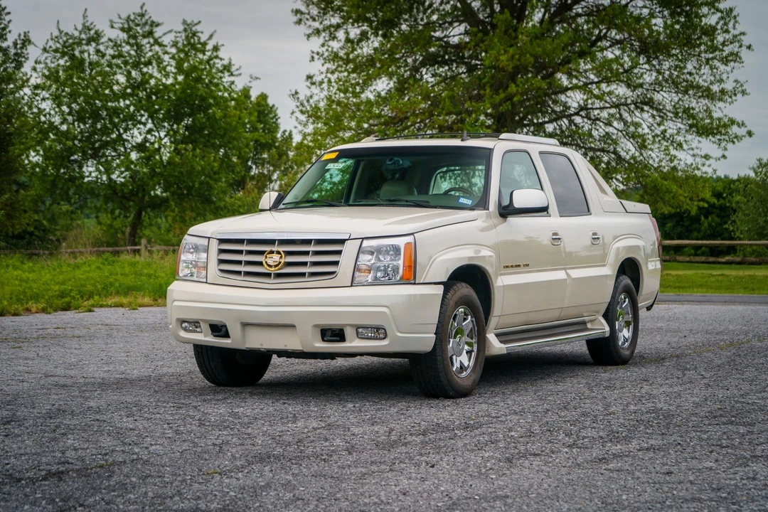2006 Cadillac Escalade & EXT 2nd Gen - Image 2 of 31