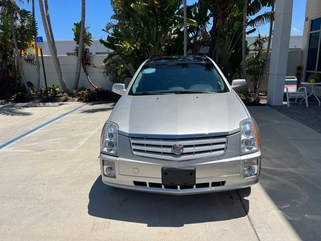 2006 Cadillac SRX - Image 3 of 21