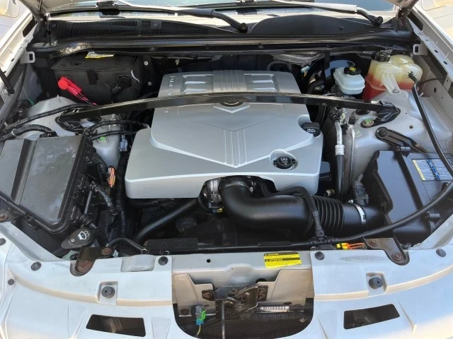 2006 Cadillac SRX - Image 18 of 21