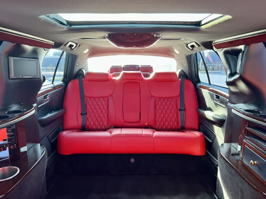 2006 Cadillac DTS - Image 14 of 15