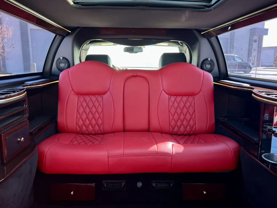 2006 Cadillac DTS - Image 11 of 15