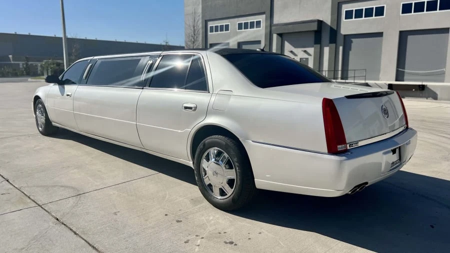 2006 Cadillac DTS - Image 7 of 15