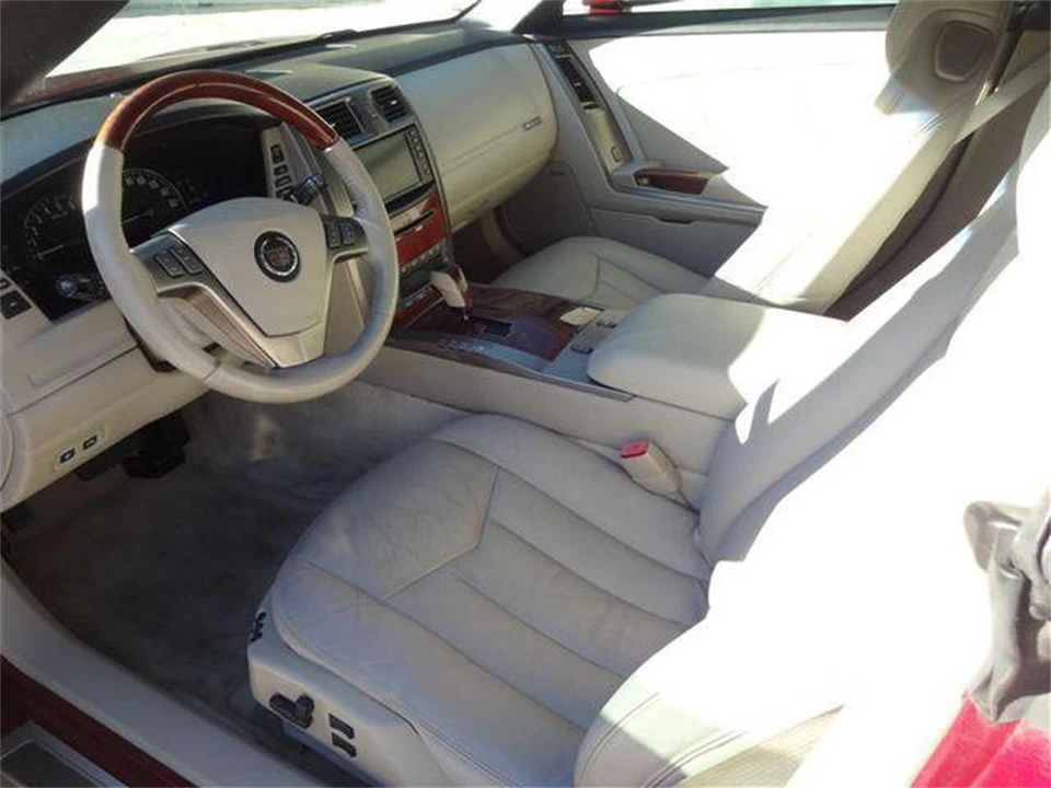 2006 Cadillac - Image 29 of 31