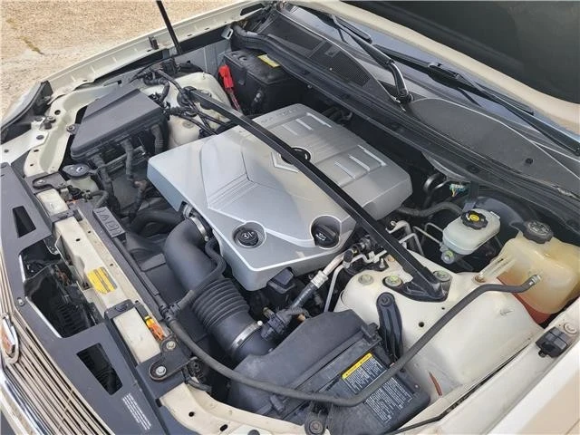 2006 Cadillac SRX - Image 18 of 21