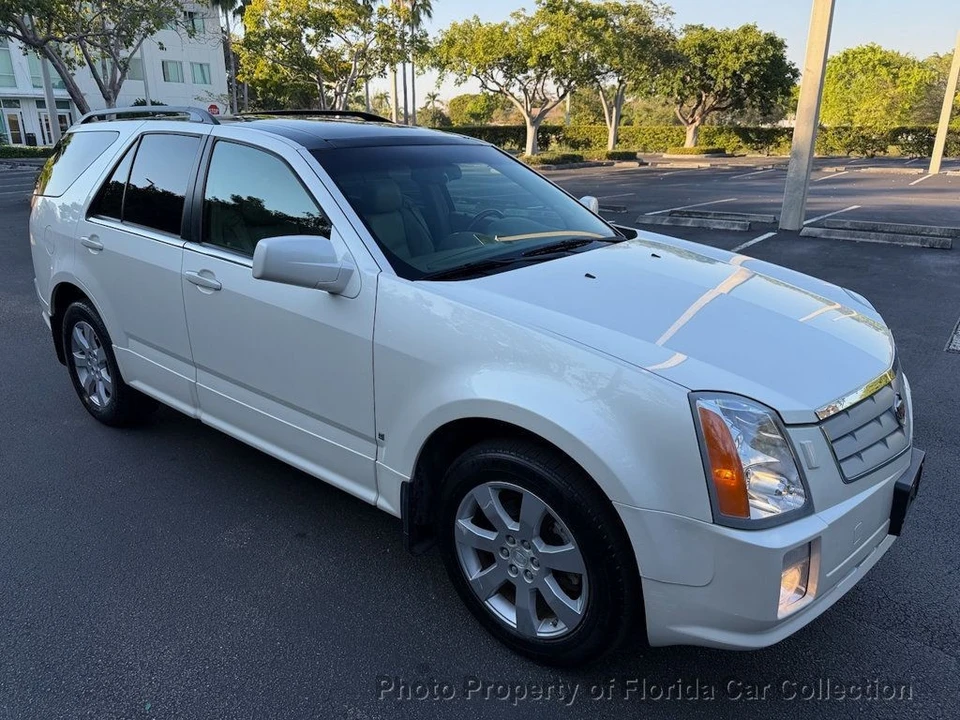 2006 Cadillac SRX - Image 2 of 12