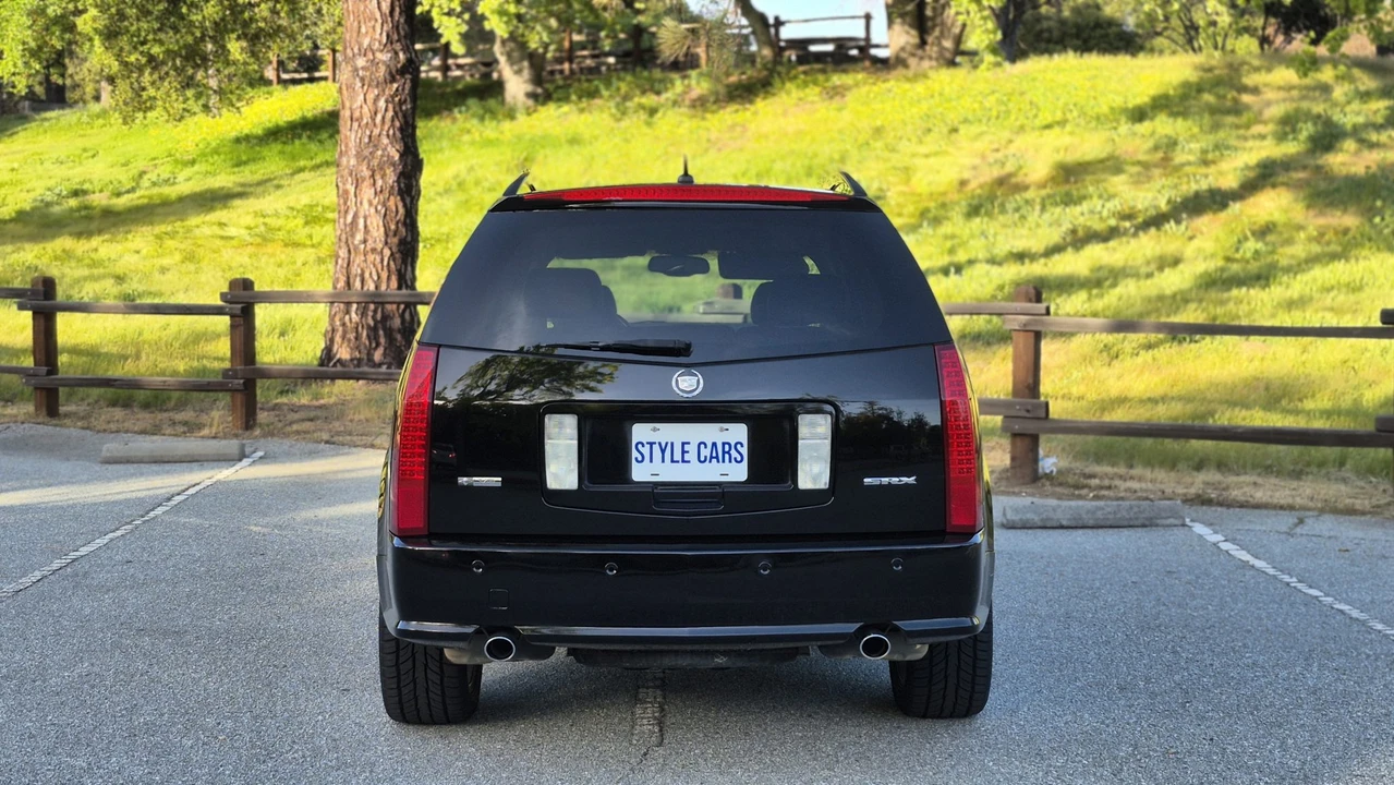 2006 Cadillac SRX - Image 12 of 31