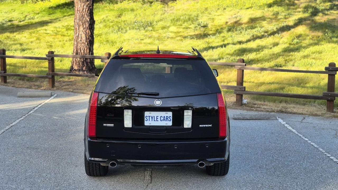 2006 Cadillac SRX - Image 14 of 31