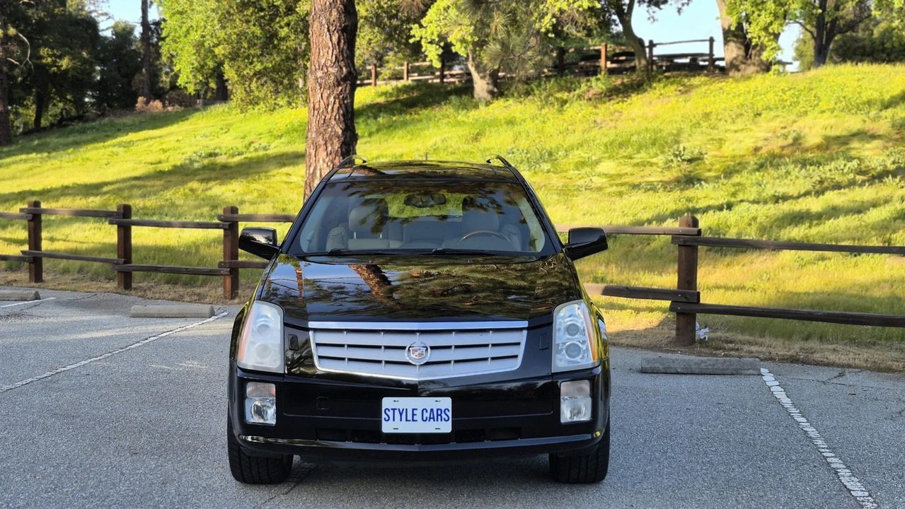 2006 Cadillac SRX - Image 24 of 31