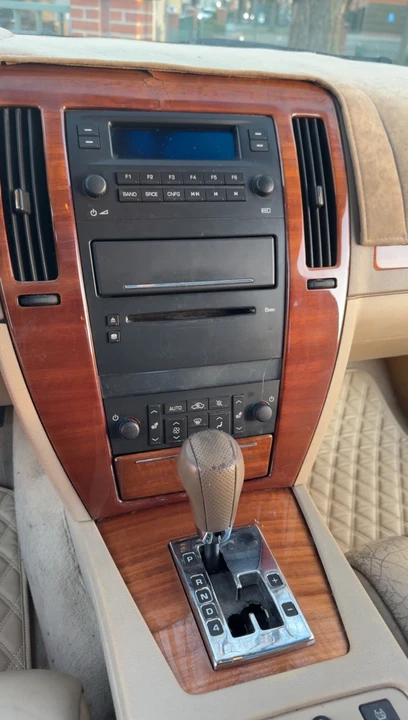 2006 Cadillac STS - Image 8 of 21