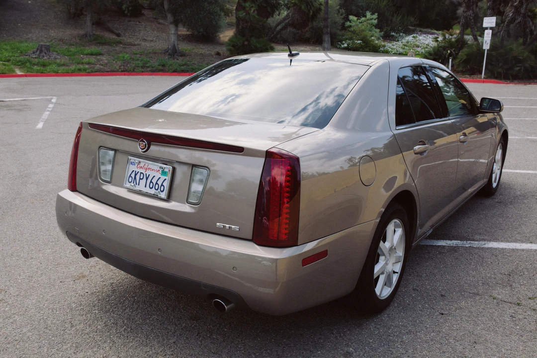 2006 Cadillac STS - Image 8 of 31