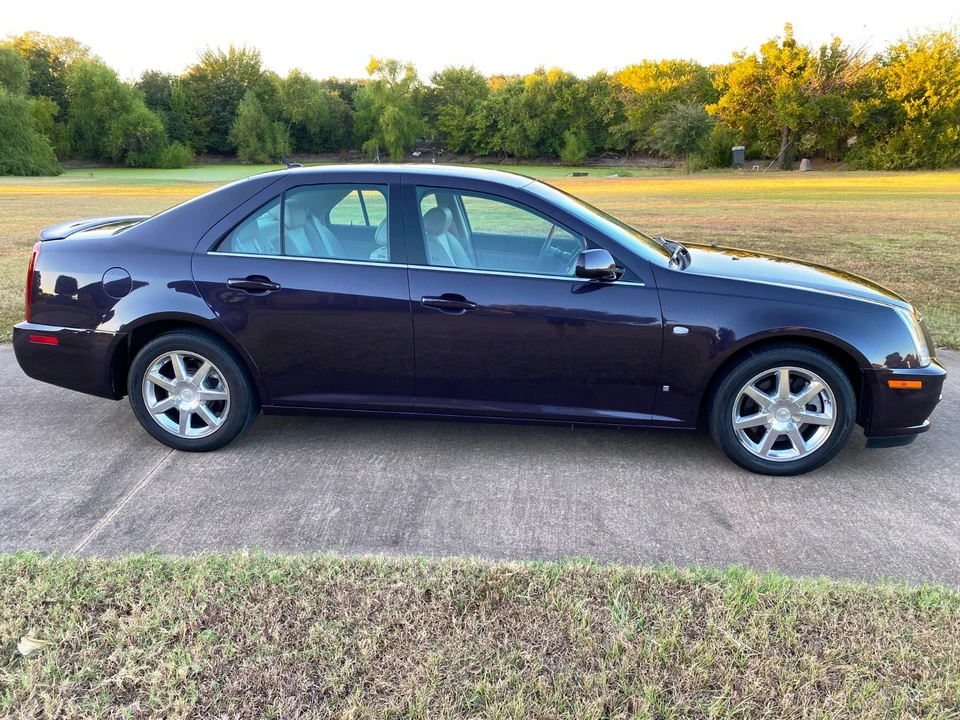 2006 Cadillac STS - Image 9 of 21