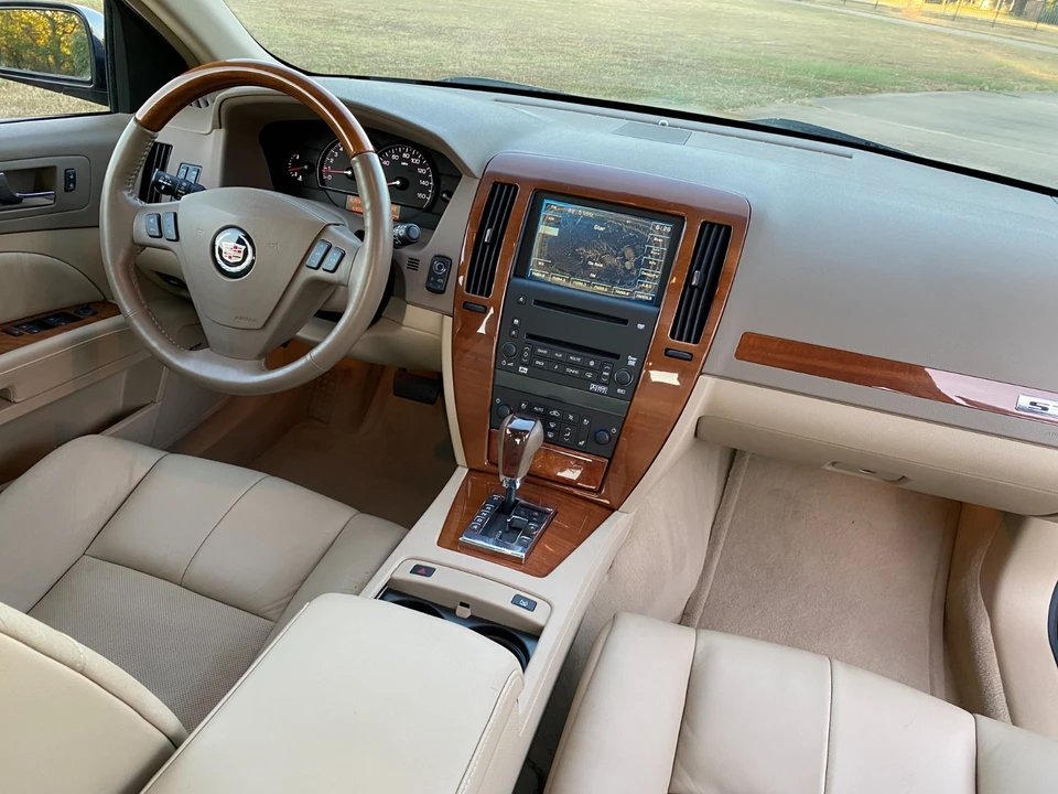 2006 Cadillac STS - Image 18 of 21