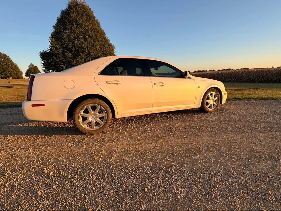 2006 Cadillac STS - Image 3 of 10