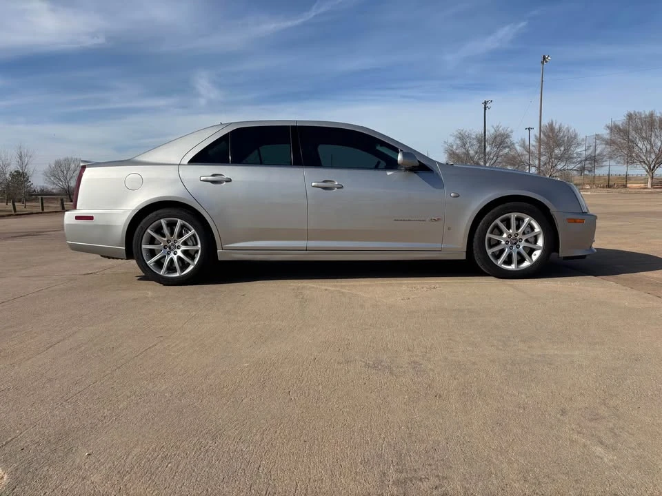 2006 Cadillac STS-V - Image 16 of 18