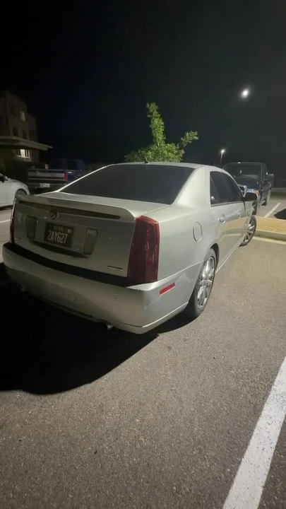 2006 Cadillac STS-V - Image 4 of 4