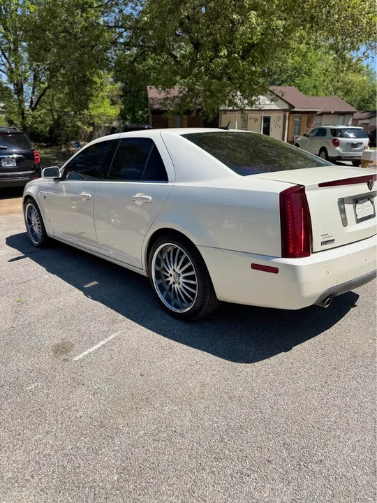 2006 Cadillac STS-V - Image 4 of 11