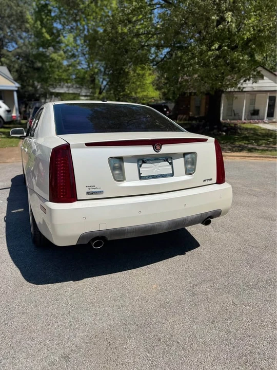 2006 Cadillac STS-V - Image 3 of 11