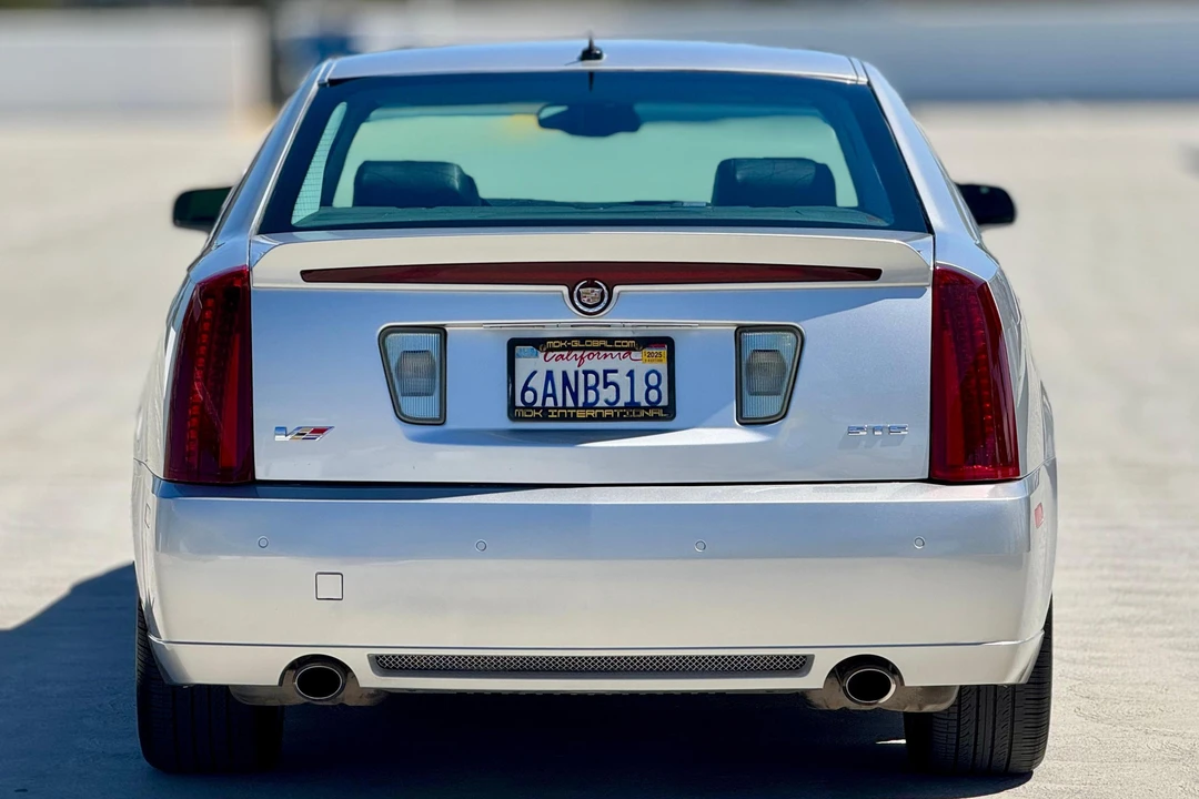2006 Cadillac STS-V - Image 5 of 31