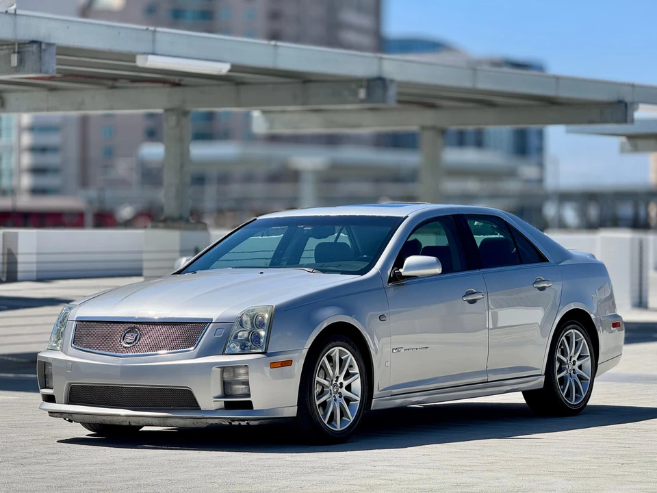 2006 Cadillac STS-V - Image 7 of 31