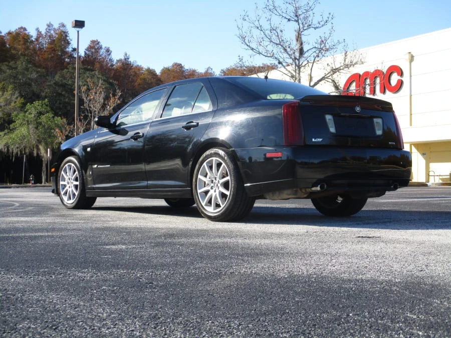 2006 Cadillac STS-V - Image 3 of 10