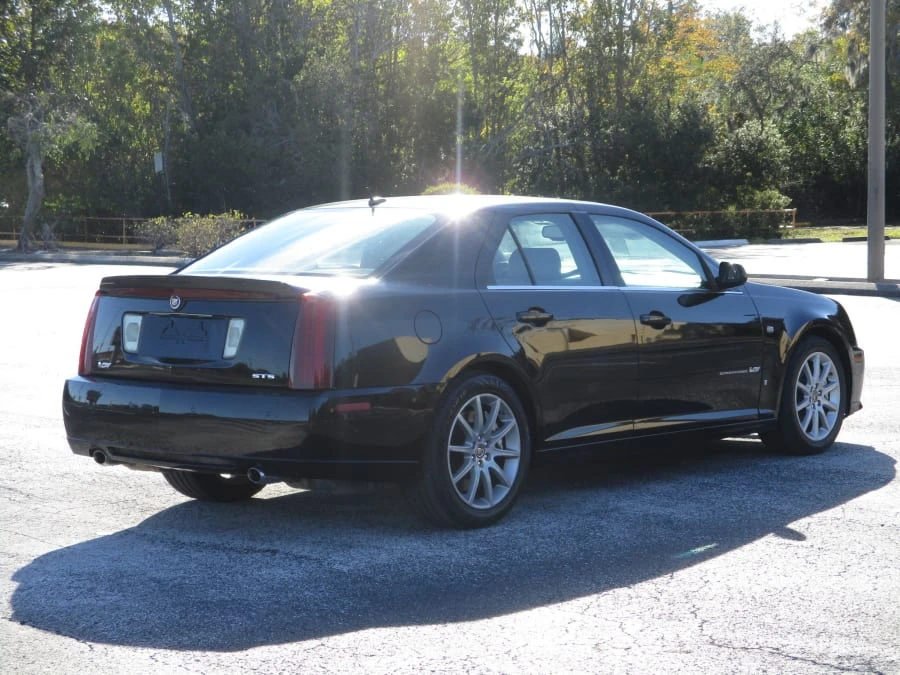 2006 Cadillac STS-V - Image 6 of 10