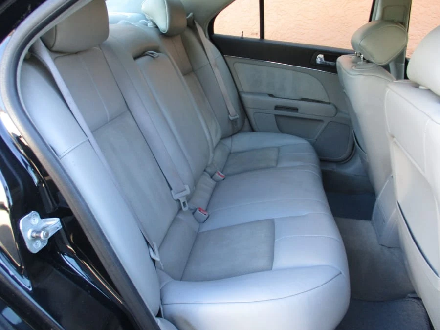 2006 Cadillac STS-V - Image 8 of 10