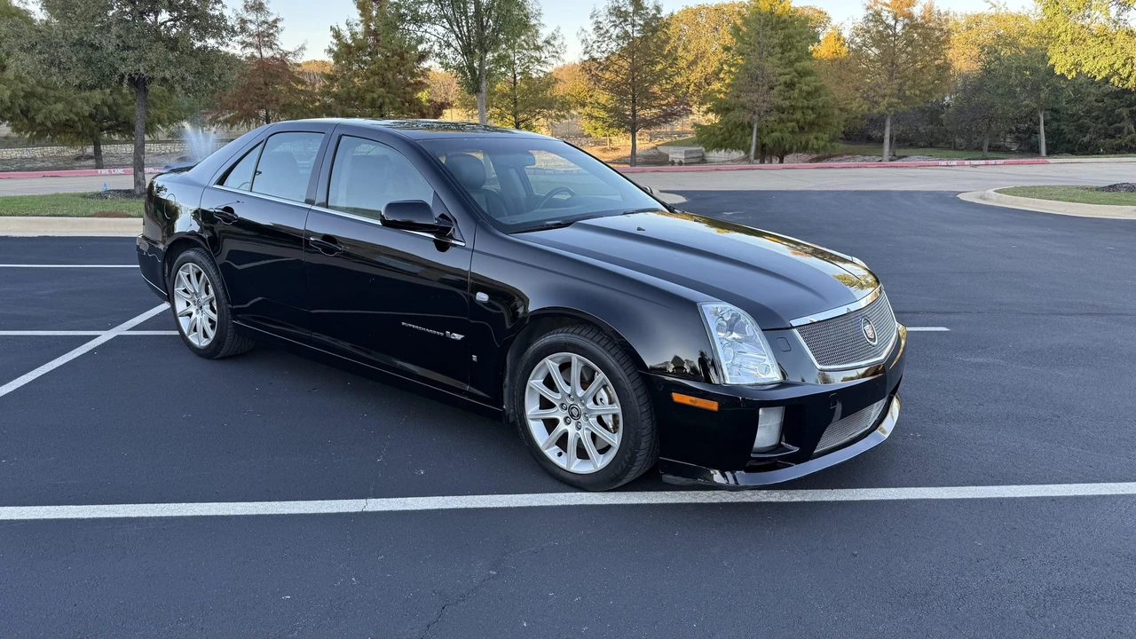 2006 Cadillac STS-V - Image 5 of 31