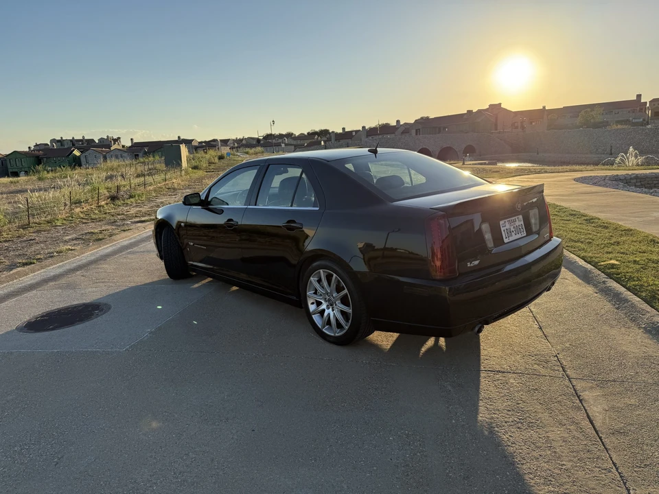 2006 Cadillac STS-V - Image 13 of 31