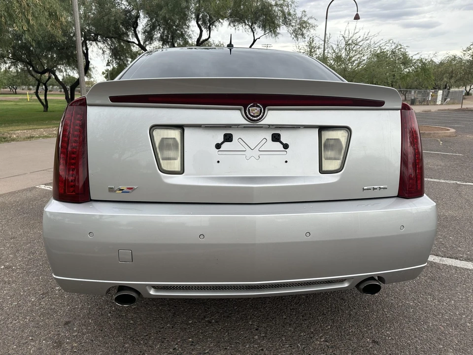 2006 Cadillac STS-V - Image 21 of 31
