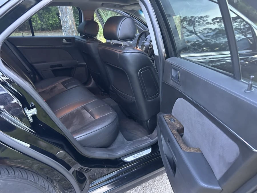 2006 Cadillac STS-V - Image 18 of 22