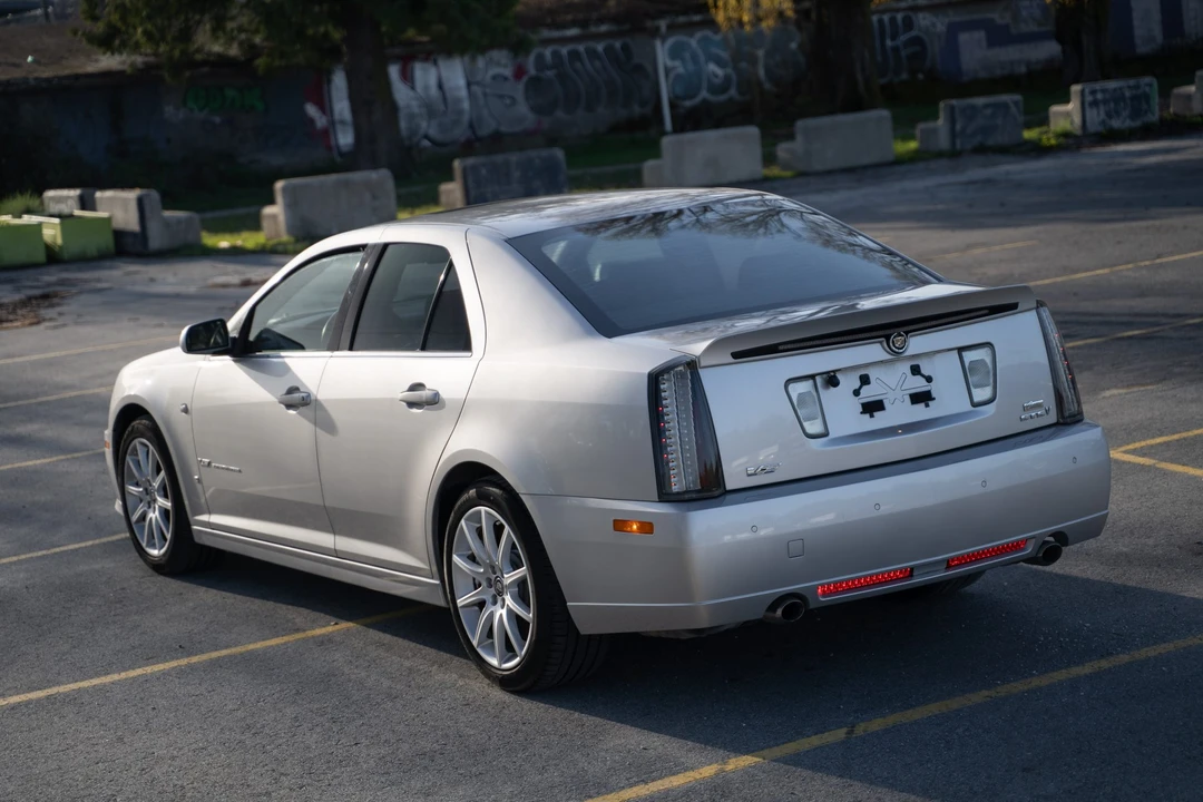 2006 Cadillac STS-V - Image 15 of 31