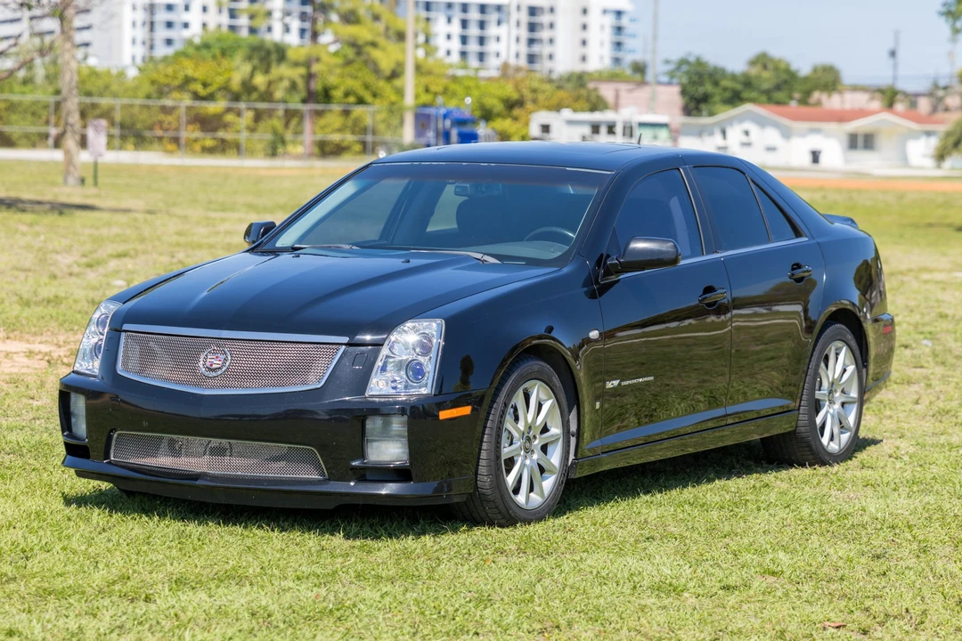 2006 Cadillac STS-V - Image 3 of 31