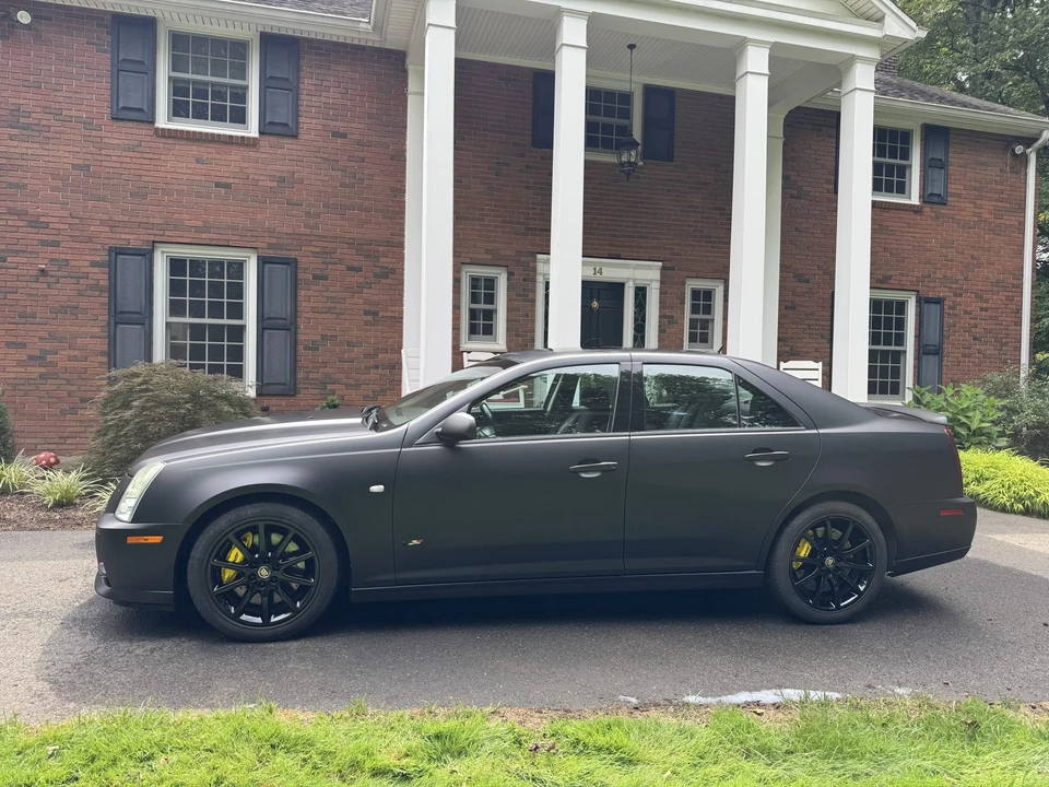 2006 Cadillac STS-V - Image 3 of 31