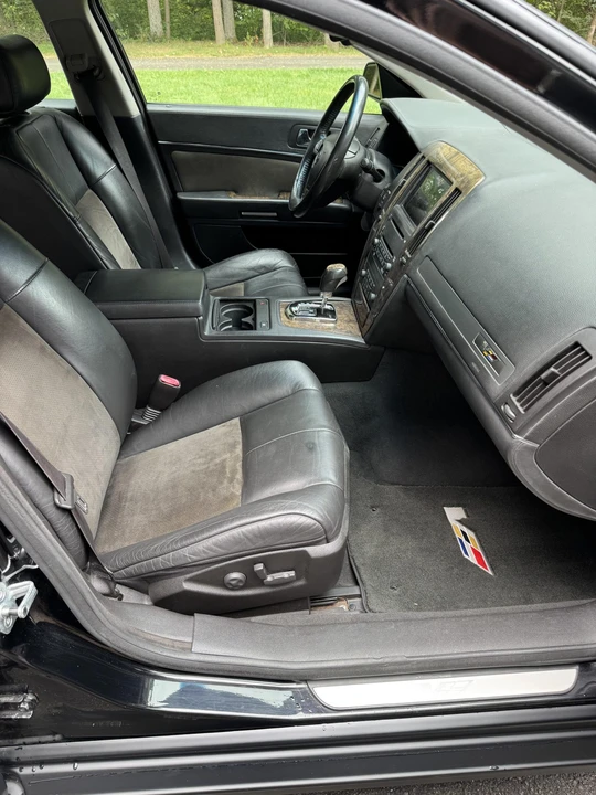 2006 Cadillac STS-V - Image 20 of 31