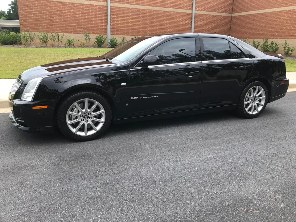2006 Cadillac STS-V - Image 10 of 31