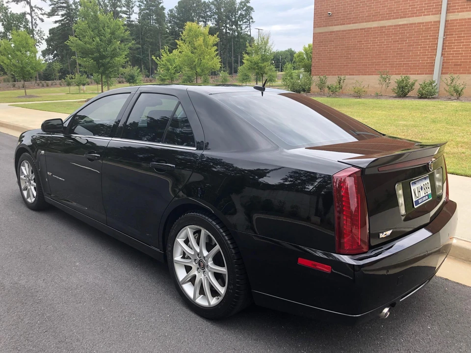 2006 Cadillac STS-V - Image 15 of 31