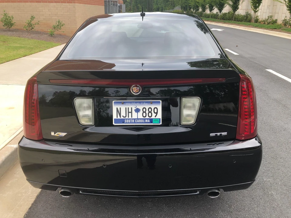 2006 Cadillac STS-V - Image 24 of 31