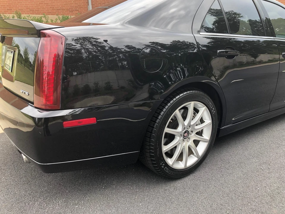 2006 Cadillac STS-V - Image 29 of 31